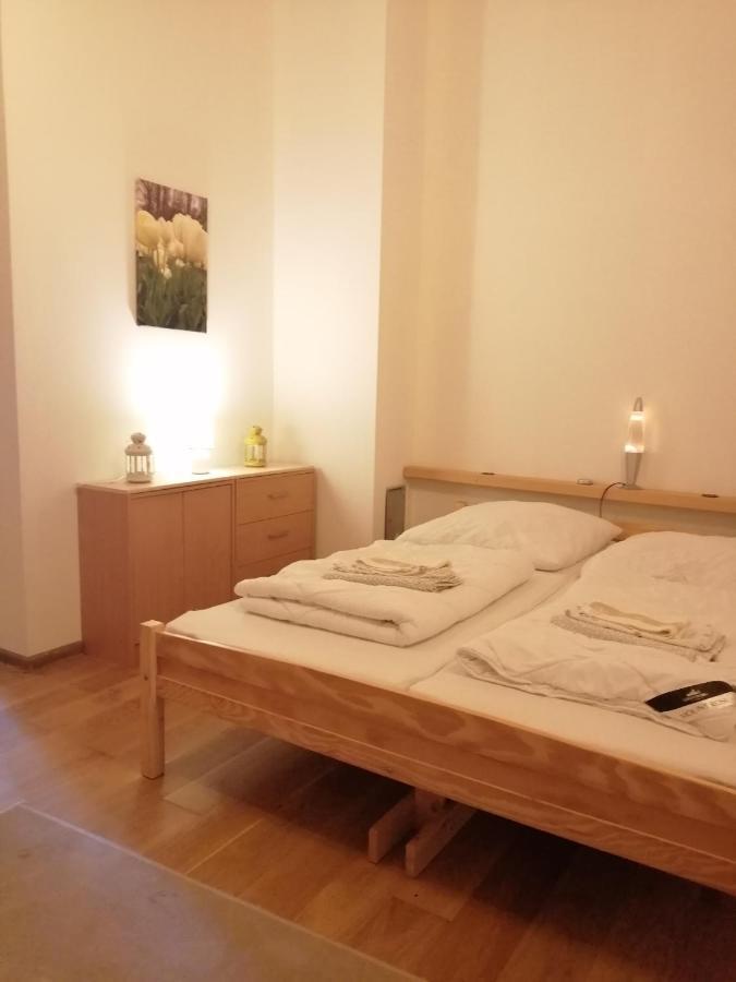 Slonecznikowa Zagroda Debina  Esterno foto